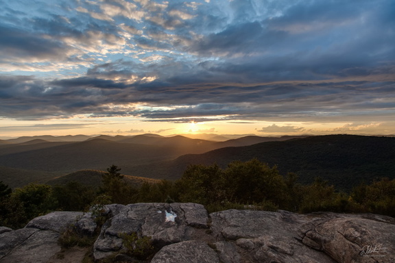 Hadley Mountain